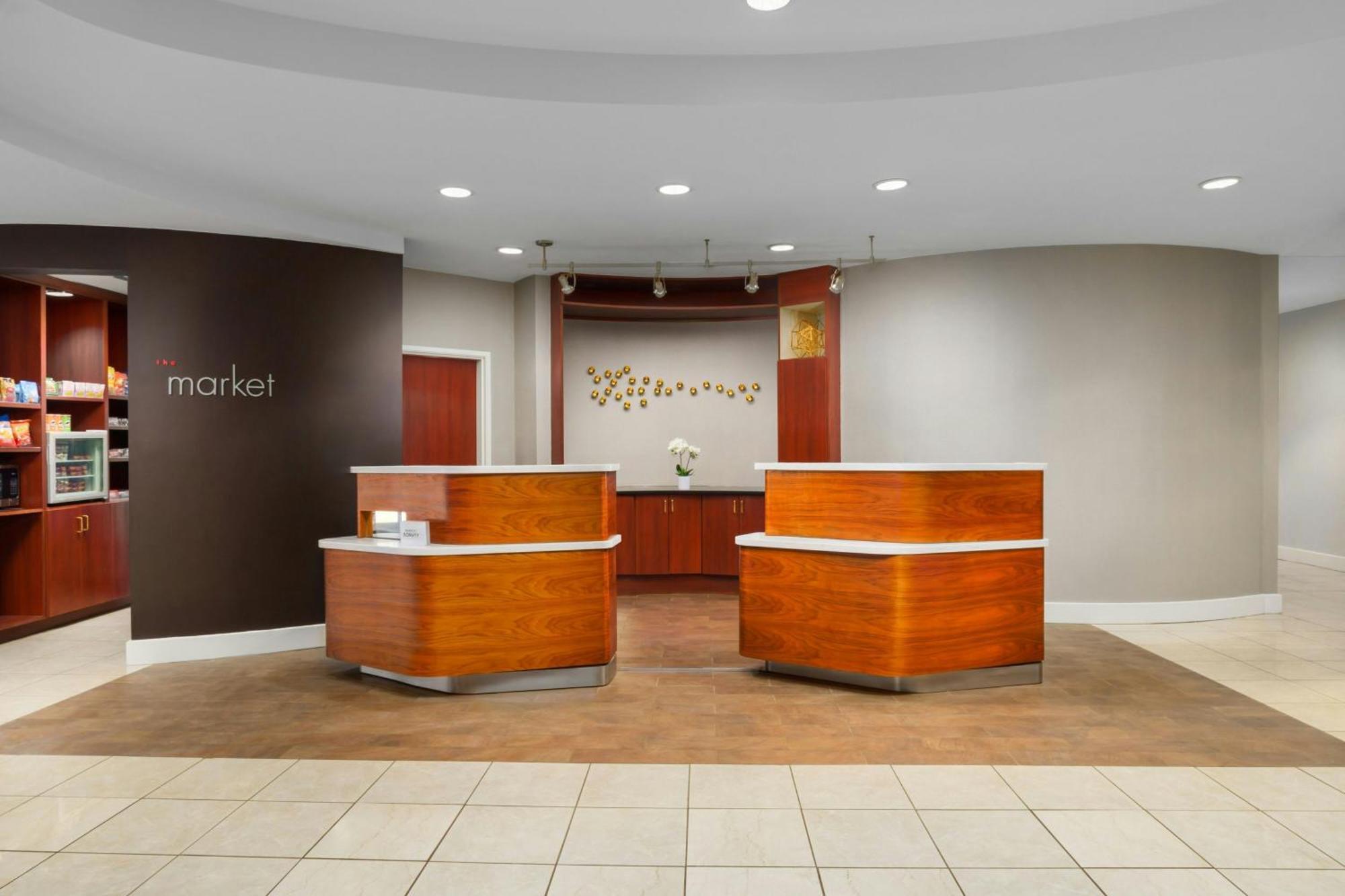 Готель Courtyard By Marriott Potomac Mills Вудбридж Екстер'єр фото